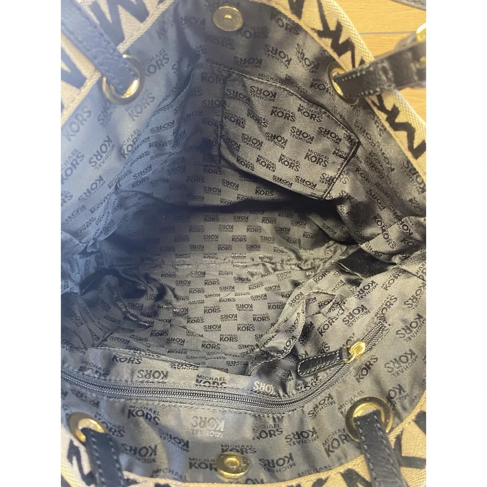 Michael Kors Jet Set Black & Tan Canvas Large Tote-CLEAN